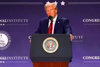 Trump: DeepSeek'in 1 Trilyon Dolarlık Zararı ABD İçin İyi Olabilir