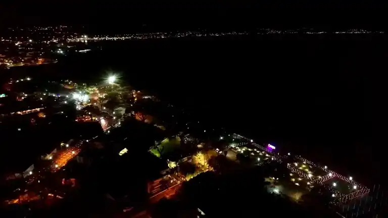 Burhaniye'nin Büyülü Gece Görüntüleri Dronla Kaydedildi